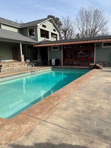 401 Quarry Road, Russellville, AR 72802