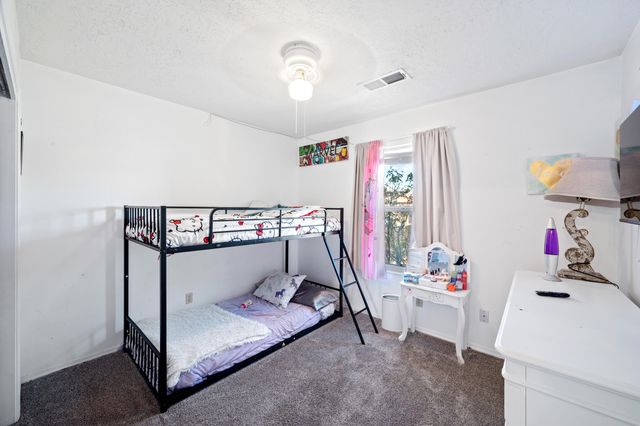 1024 93rd Street SW, Albuquerque, NM 87121