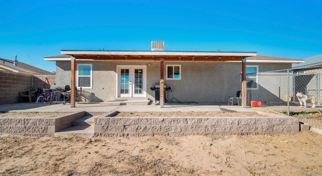 1024 93rd Street SW, Albuquerque, NM 87121