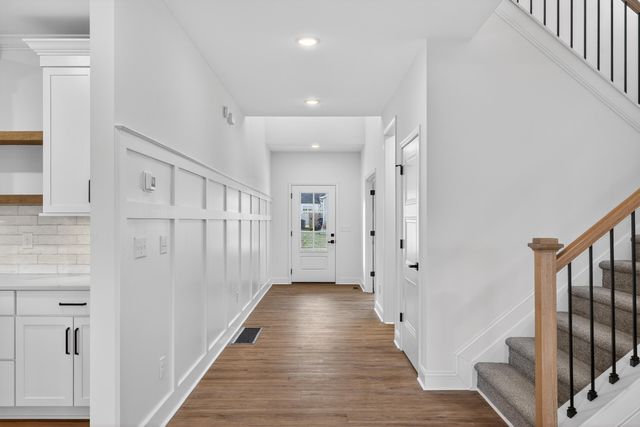 1348 Angus Trail, Lexington, KY 40509