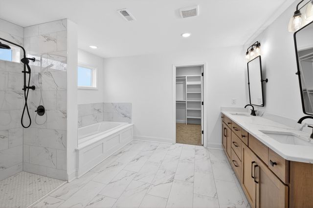 1348 Angus Trail, Lexington, KY 40509