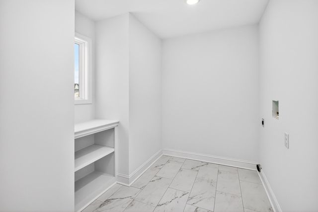 1348 Angus Trail, Lexington, KY 40509