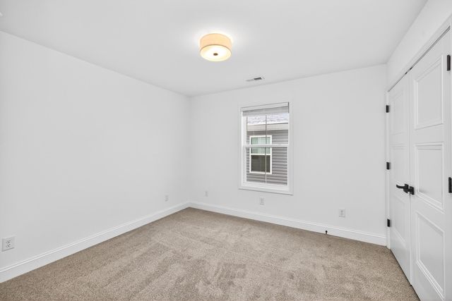 1348 Angus Trail, Lexington, KY 40509