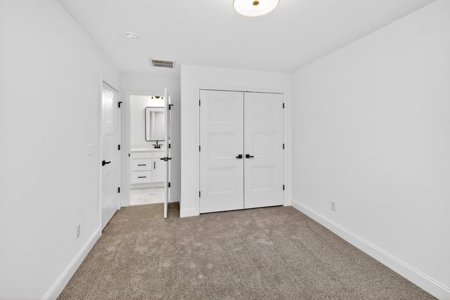 1348 Angus Trail, Lexington, KY 40509