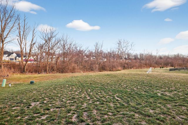 1348 Angus Trail, Lexington, KY 40509