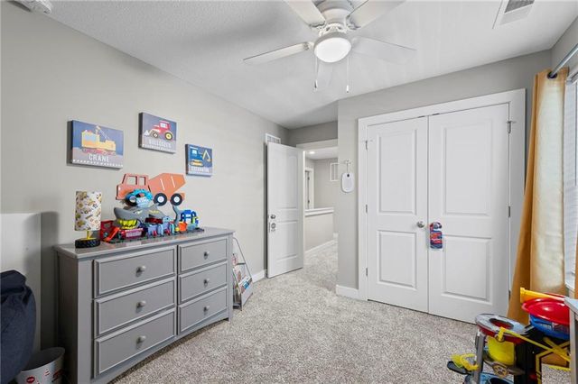 23504 E 11th Terrace S, Independence, MO 64056