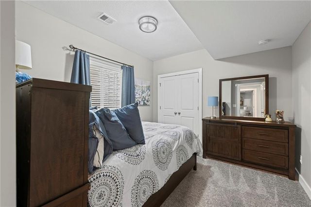 23504 E 11th Terrace S, Independence, MO 64056