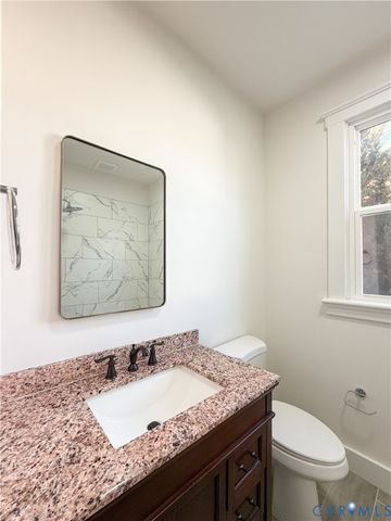212 Norfolk Ave, Colonial Heights, VA 23834