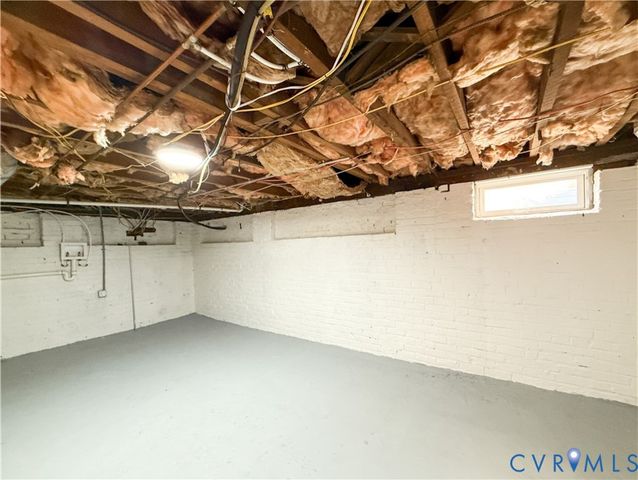212 Norfolk Ave, Colonial Heights, VA 23834