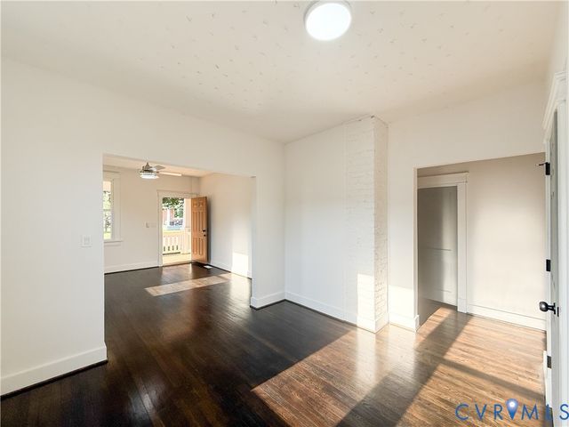 212 Norfolk Ave, Colonial Heights, VA 23834