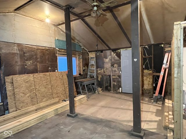 467 Dawson Street, Columbus, IN 47201