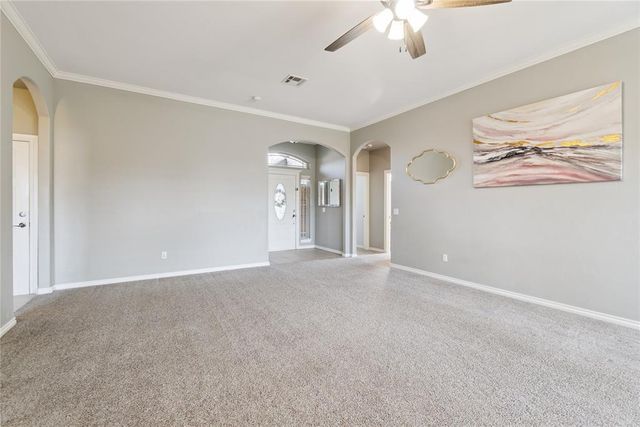 712 Woods Way, Moore, OK 73160