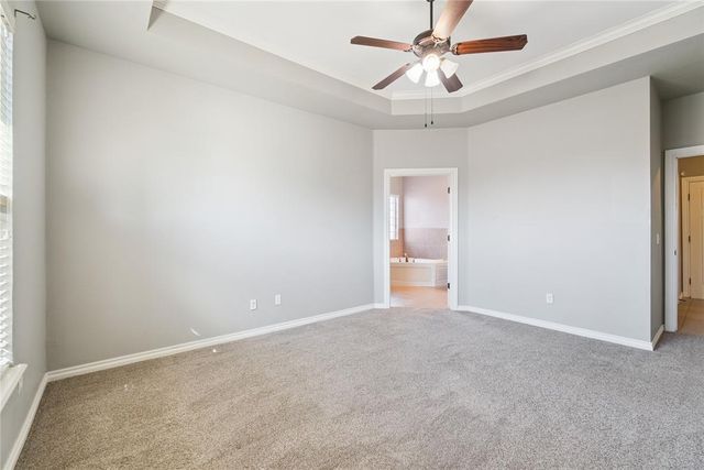 712 Woods Way, Moore, OK 73160