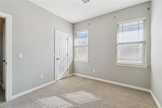 712 Woods Way, Moore, OK 73160