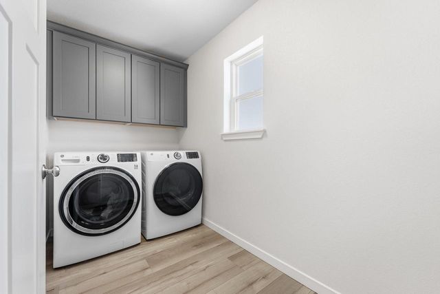 431 Nottingham DRIVE, Union Grove, WI 53182