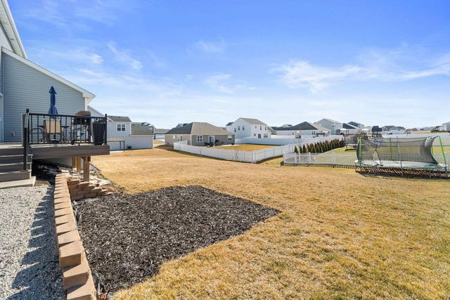 431 Nottingham DRIVE, Union Grove, WI 53182