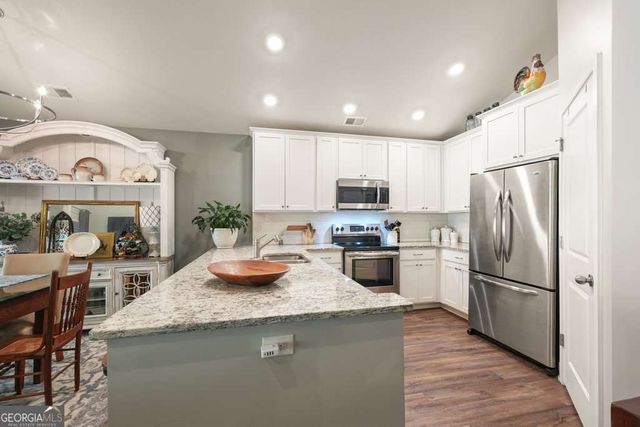 110 Cherry Court, Waleska, GA 30183