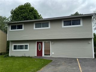 1212 Kinne Street, Dewitt, NY 13057