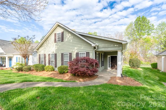 10030 Bishops Gate Boulevard, Pineville, NC 28134