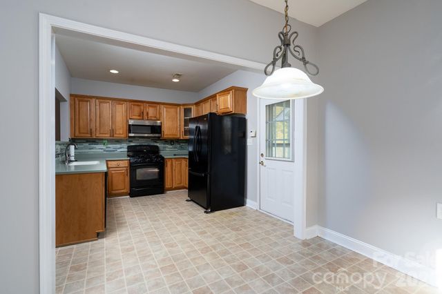 10030 Bishops Gate Boulevard, Pineville, NC 28134