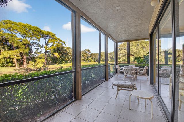 19197 Sabal Lake Drive, Boca Raton, FL 33434