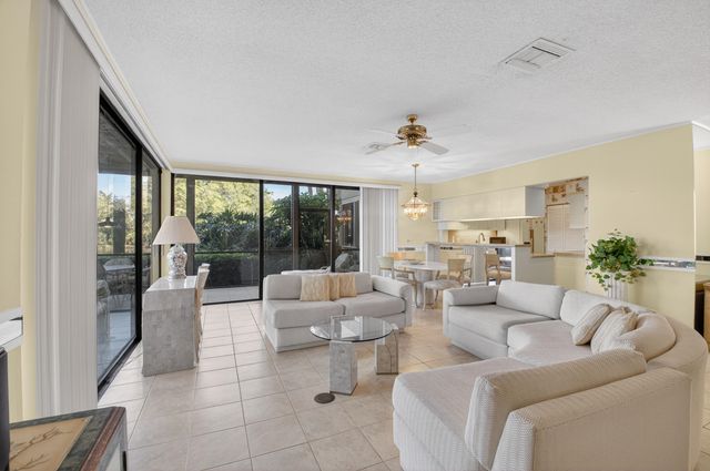 19197 Sabal Lake Drive, Boca Raton, FL 33434