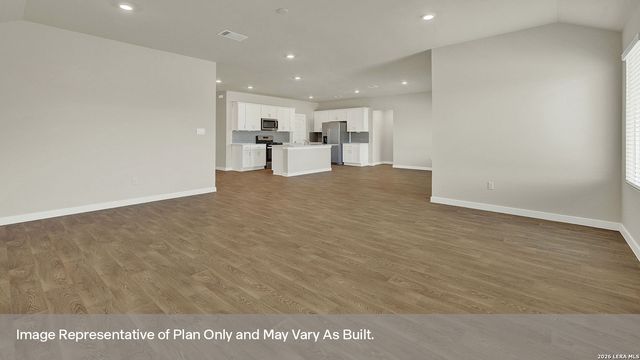 375 McGinty Meadow Drive, Lockhart, TX 78644