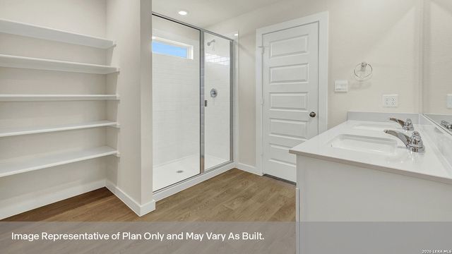 375 McGinty Meadow Drive, Lockhart, TX 78644