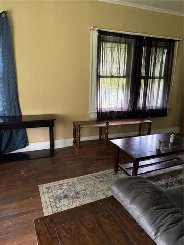 3114 W COLLEGE Street, Shreveport, LA 71109