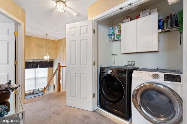 11 BUTTONWOOD CT, Newark, DE 19702