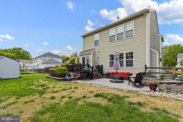 11 BUTTONWOOD CT, Newark, DE 19702
