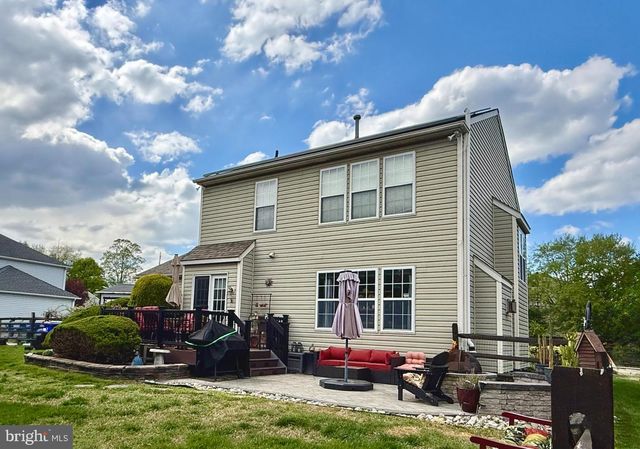 11 BUTTONWOOD CT, Newark, DE 19702