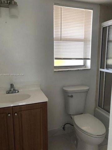 8135 Sunrise Lakes Blvd 205, Sunrise, FL 33322