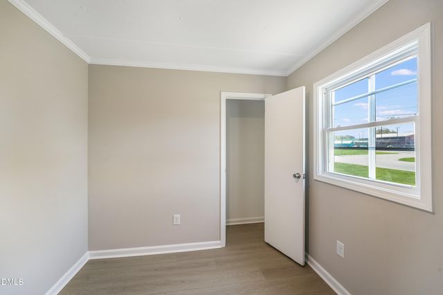 210 S Brevard Street, Selma, NC 27576