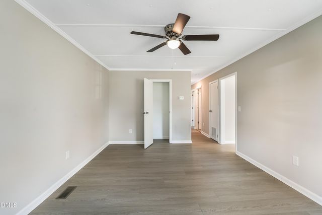 210 S Brevard Street, Selma, NC 27576