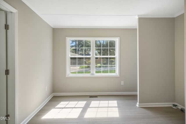 210 S Brevard Street, Selma, NC 27576