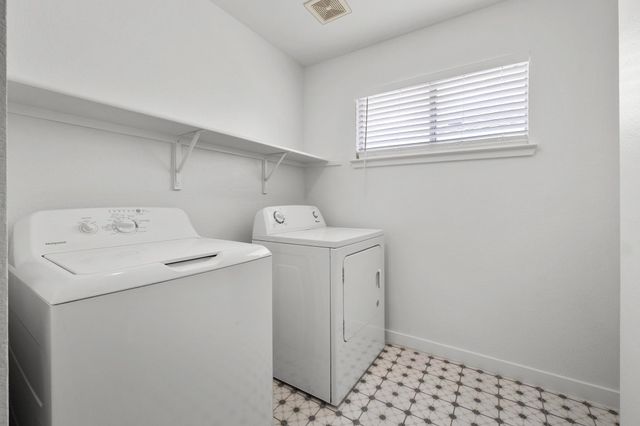 1428 Poppy Seed LN, Austin, TX 78741
