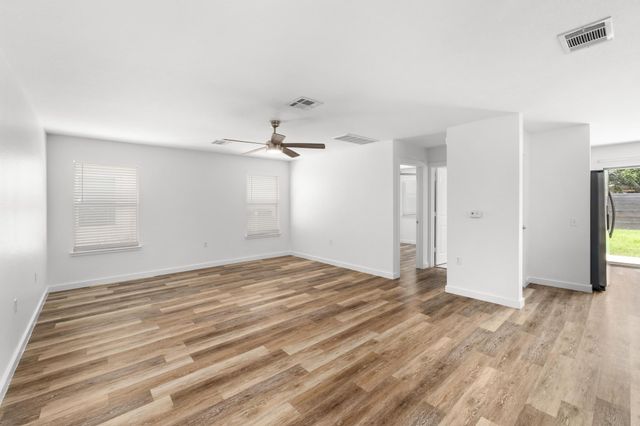 1428 Poppy Seed LN, Austin, TX 78741