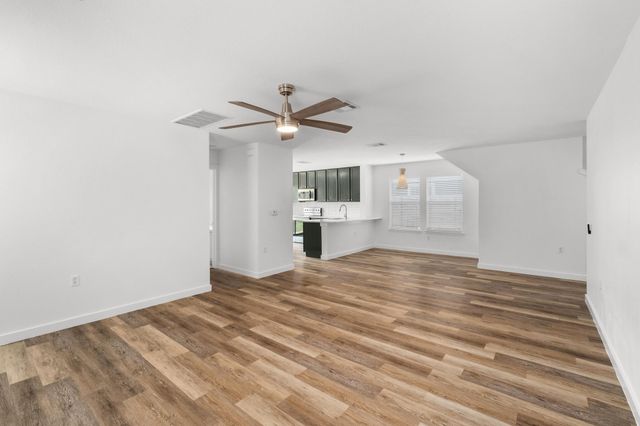 1428 Poppy Seed LN, Austin, TX 78741