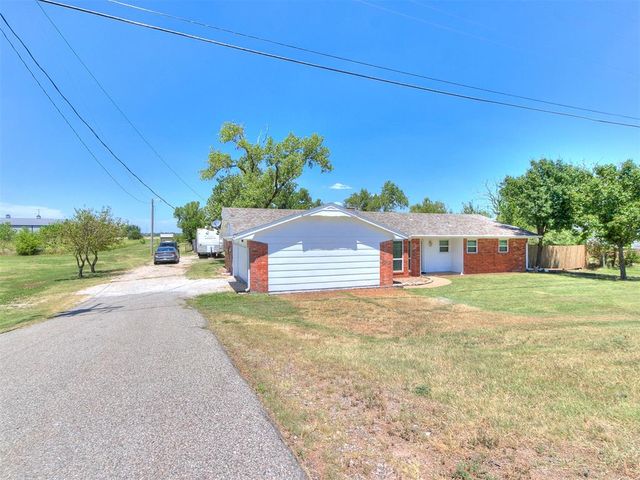 5209 W Tecumseh Road, Norman, OK 73072
