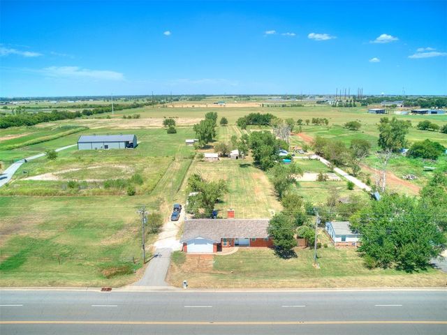 5209 W Tecumseh Road, Norman, OK 73072