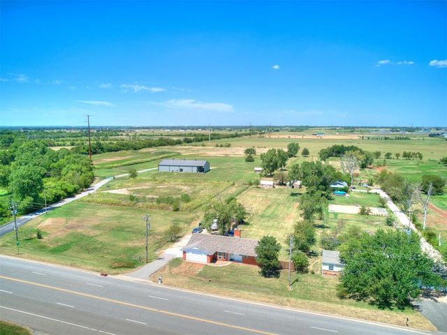 5209 W Tecumseh Road, Norman, OK 73072