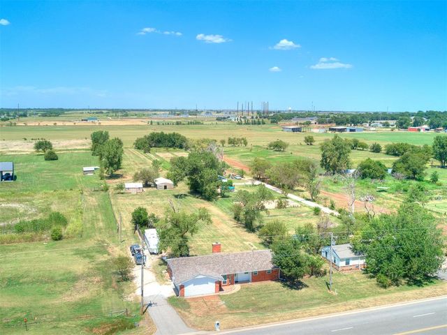 5209 W Tecumseh Road, Norman, OK 73072