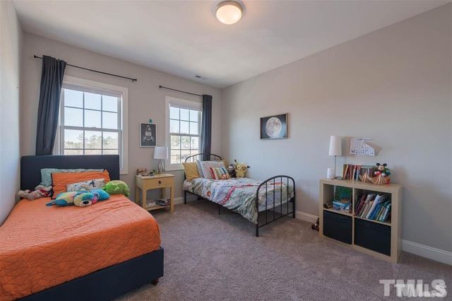 1056 Residents Club Drive, Cary, NC 27519