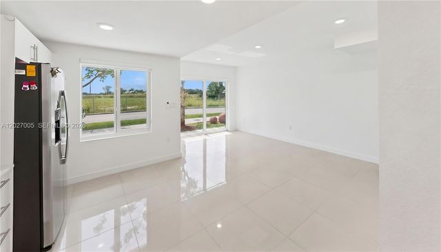 25813 SW 145th Ave, Homestead, FL 33032