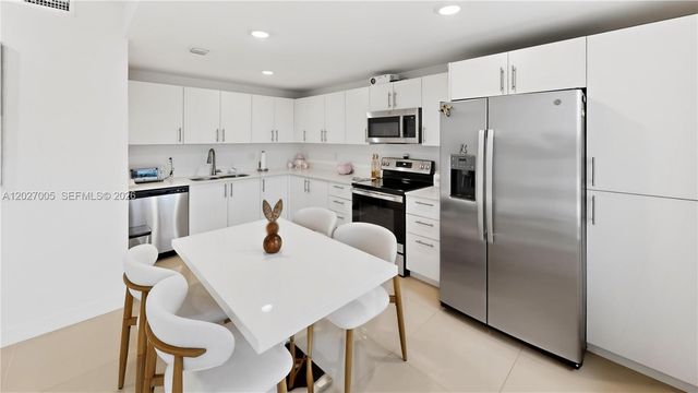 25813 SW 145th Ave, Homestead, FL 33032
