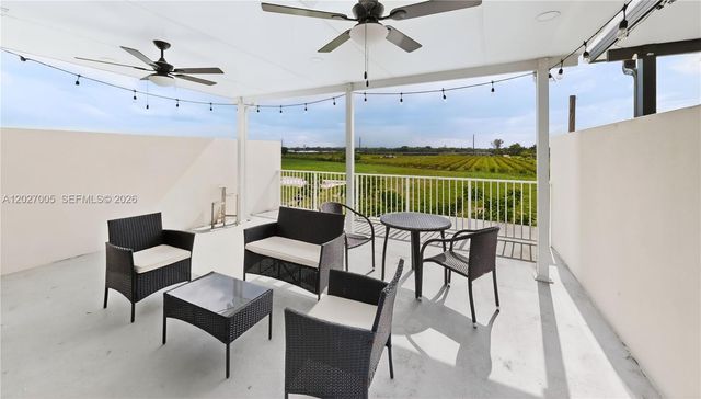 25813 SW 145th Ave, Homestead, FL 33032