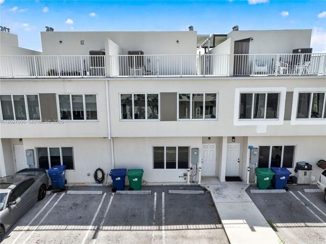 25813 SW 145th Ave, Homestead, FL 33032