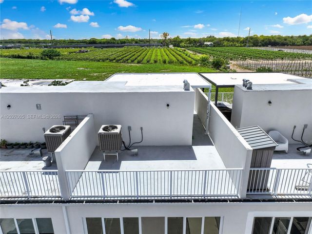 25813 SW 145th Ave, Homestead, FL 33032