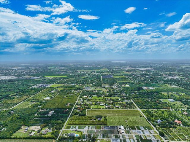 25813 SW 145th Ave, Homestead, FL 33032